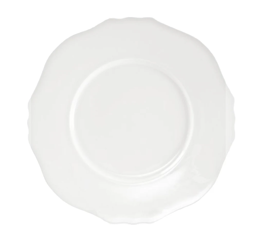 White Scalloped charger plates style reference for XOXO's upcoming tableware collection