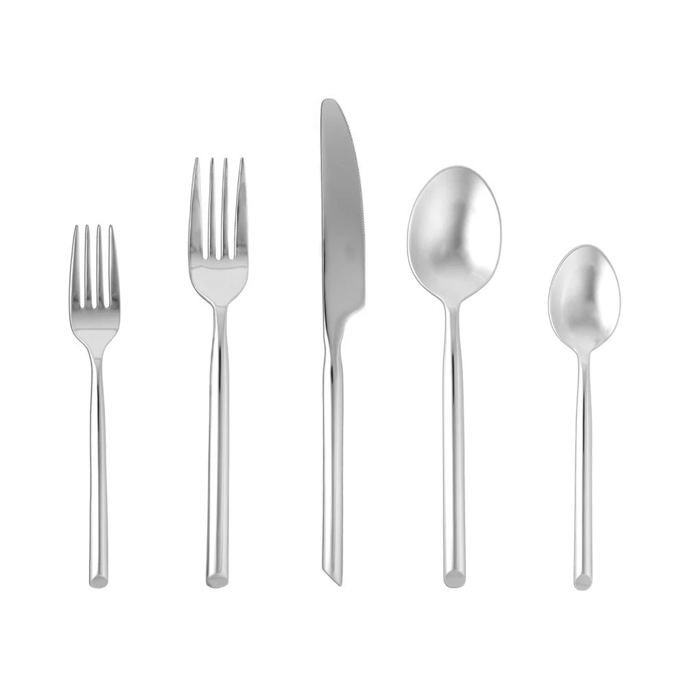 Silver cutlery style reference for XOXO's upcoming tableware collection